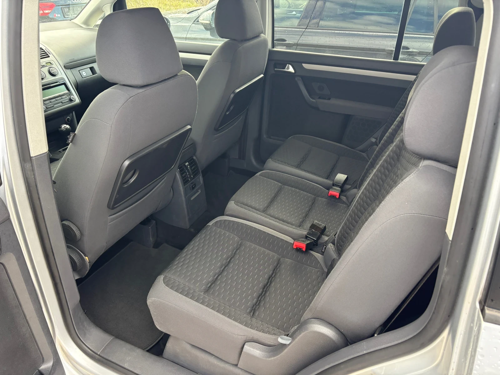 VW Touran 1.9 TDI 105 ps BLUE MOTION Feys 2010� ����������  | Mobile.bg � ����������� 14