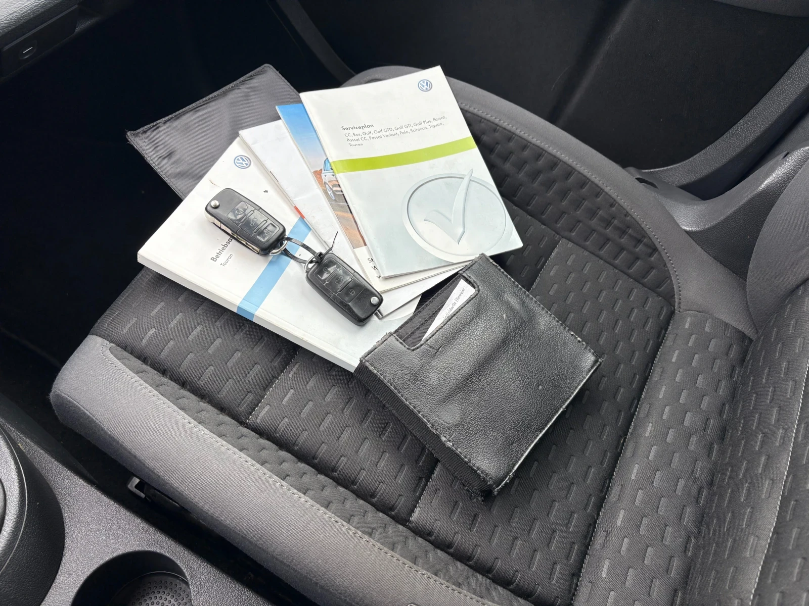 VW Touran 1.9 TDI 105 ps BLUE MOTION Feys 2010� ����������  | Mobile.bg � ����������� 10