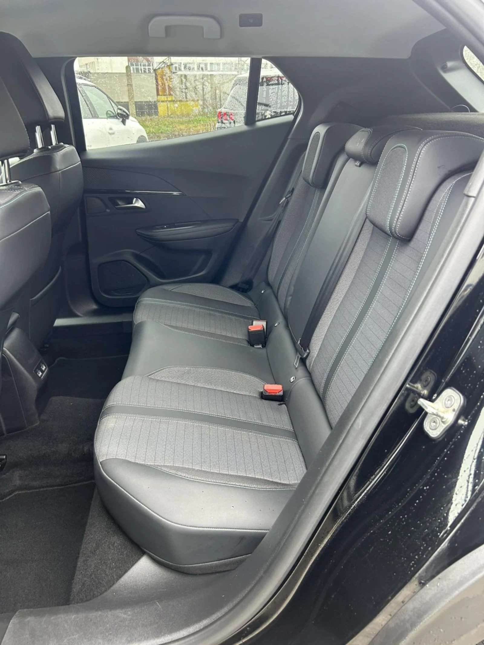 Peugeot 2008 1.5 HDI 130 * EAT 8 * 3D I cockpit * CAMERA *  | Mobile.bg � ����������� 13