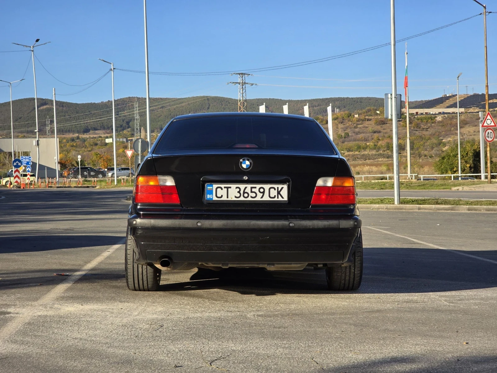 BMW 320  - изображение 4