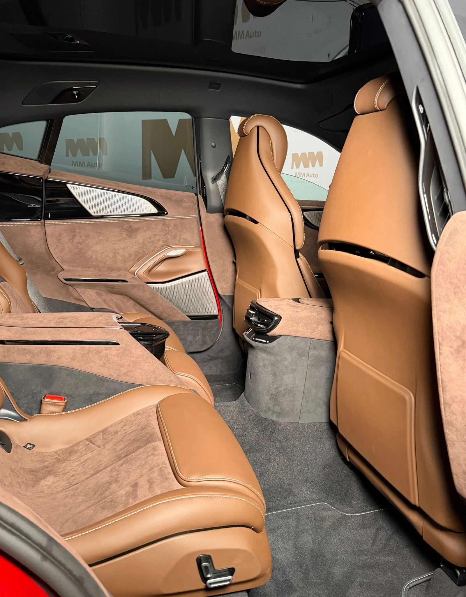 Ferrari Purosangue V12* Carbon* Pano* Display* Ventilation | Mobile.bg � ����������� 13