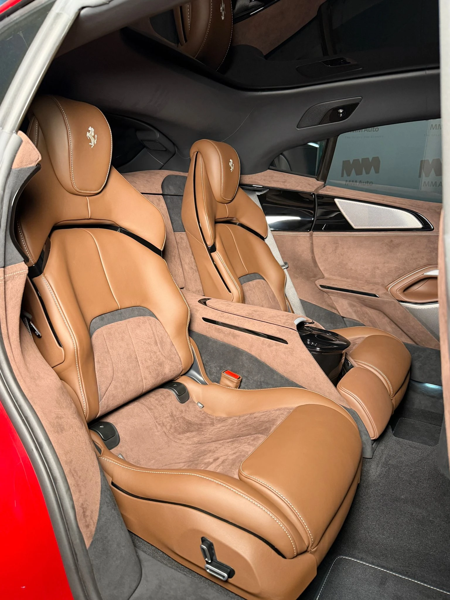 Ferrari Purosangue V12* Carbon* Pano* Display* Ventilation | Mobile.bg � ����������� 11