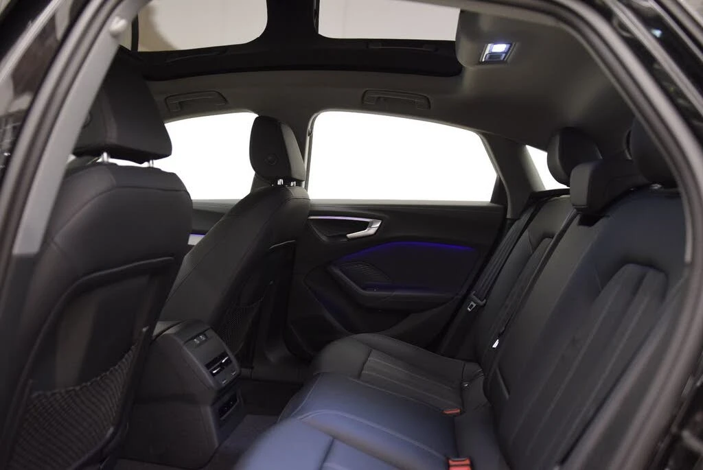 Audi A5 quattro 45 TFSI* ОТ ПРЕДСТАВИТЕЛ* 8000KM* , снимка 9 - Автомобили и джипове - 53768372