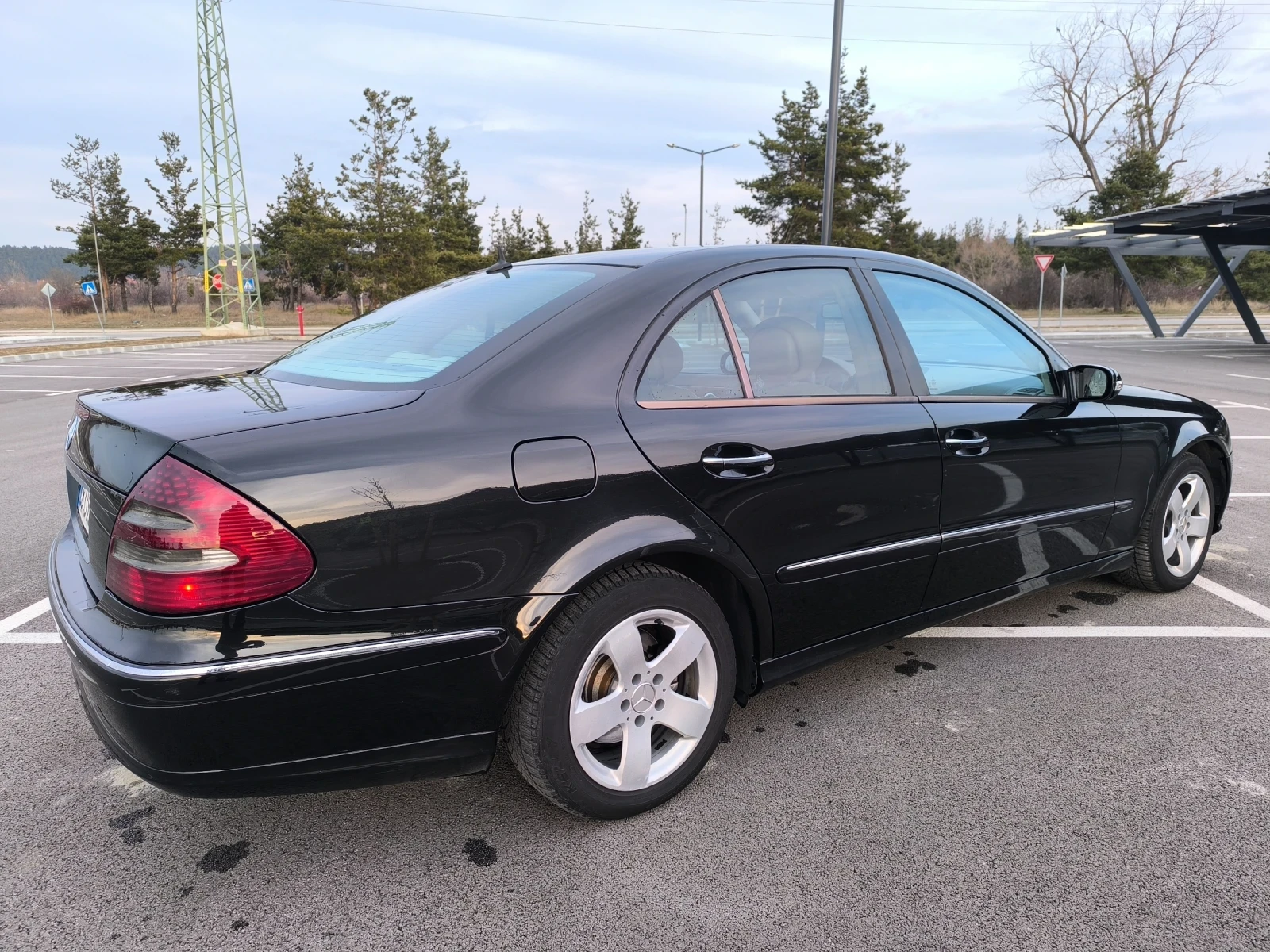 Mercedes-Benz E 280, снимка 6 - Автомобили и джипове - 53829803