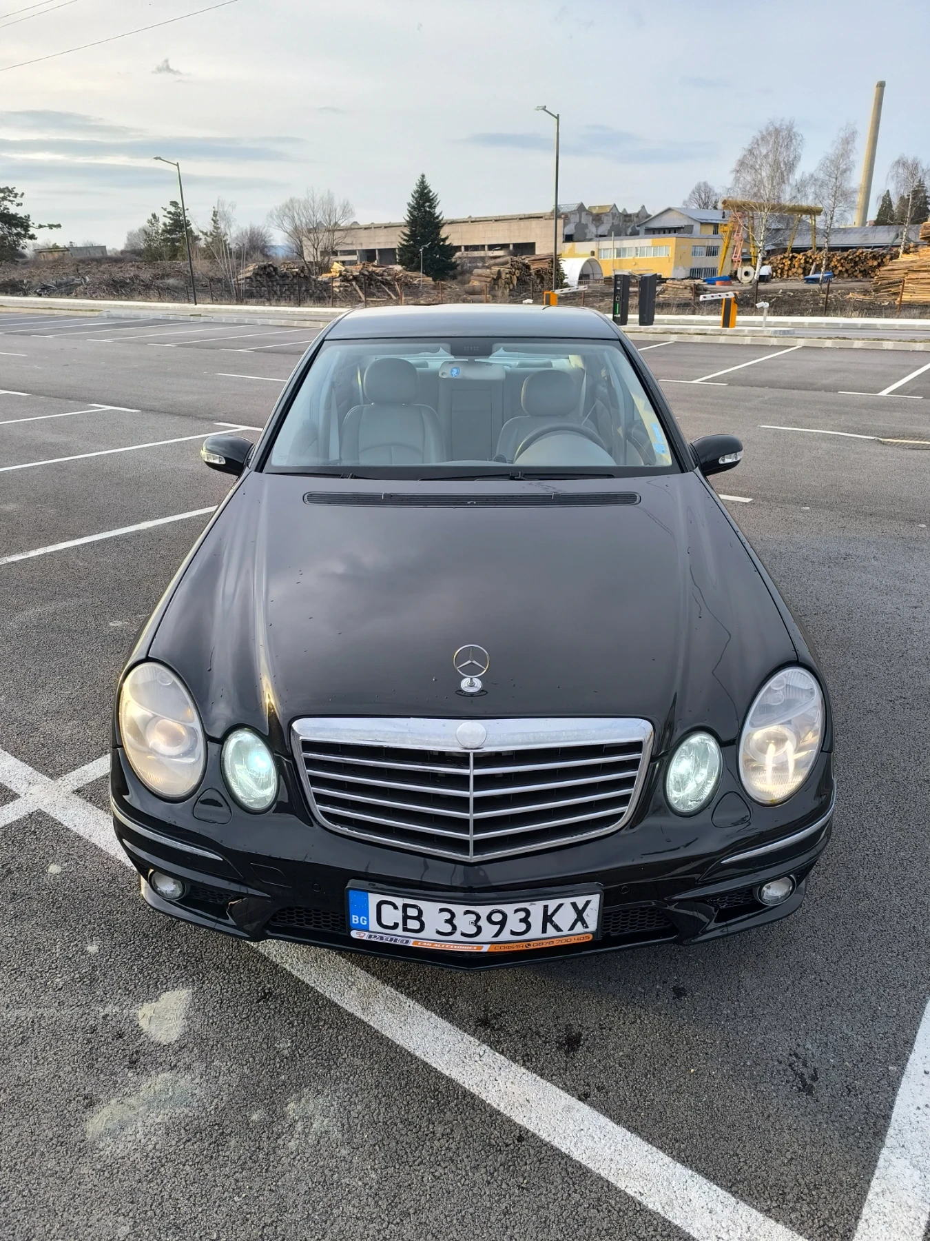 Mercedes-Benz E 280, снимка 2 - Автомобили и джипове - 53829803