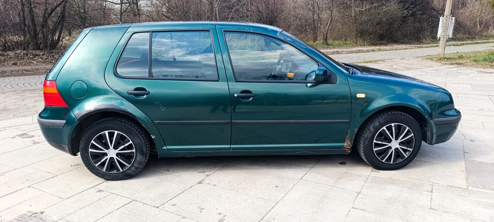 VW Golf, снимка 3 - Автомобили и джипове - 53877037