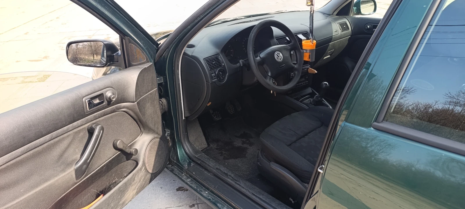 VW Golf, снимка 7 - Автомобили и джипове - 53877037