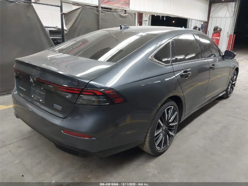 Honda Accord ОБДУХВАНЕ* ПОДГРЕВ* BOSE* ПАНО* КАМЕРА* 25хил.км, снимка 6 - Автомобили и джипове - 53906731