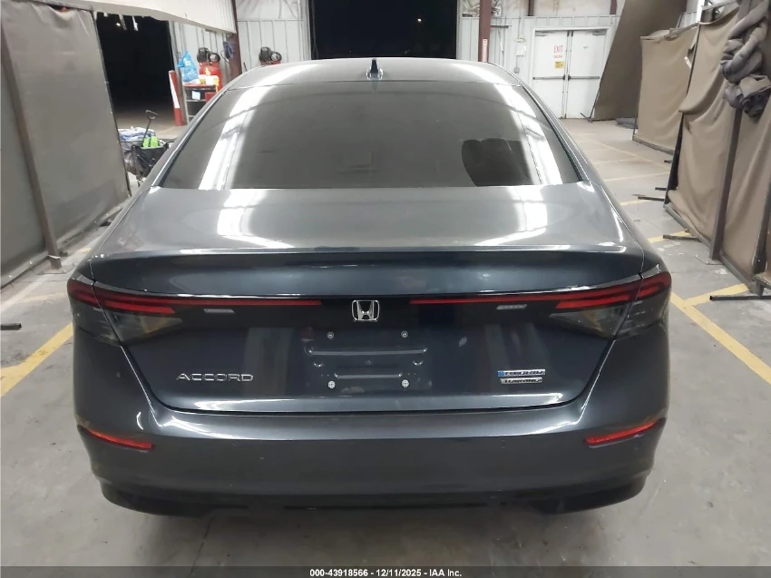 Honda Accord ОБДУХВАНЕ* ПОДГРЕВ* BOSE* ПАНО* КАМЕРА* 25хил.км, снимка 5 - Автомобили и джипове - 53906731