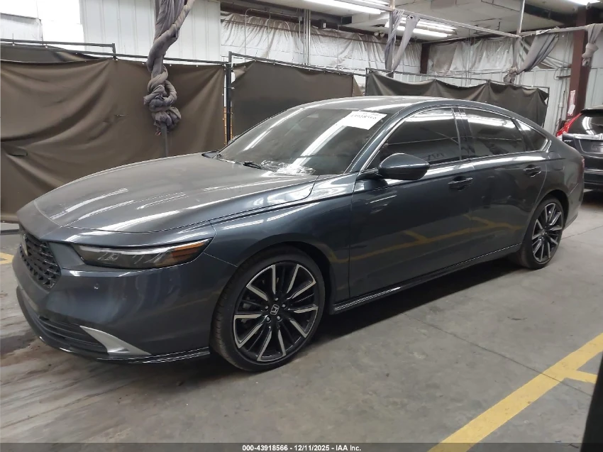 Honda Accord ОБДУХВАНЕ* ПОДГРЕВ* BOSE* ПАНО* КАМЕРА* 25хил.км, снимка 13 - Автомобили и джипове - 53906731