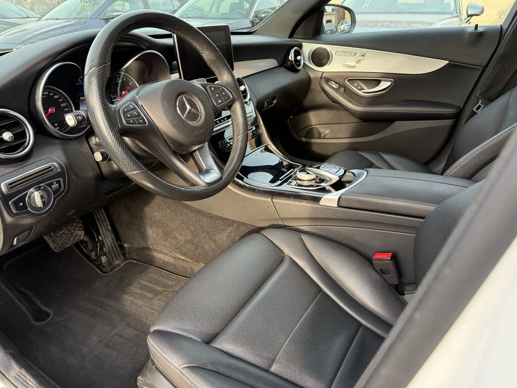 Mercedes-Benz C 300 Wagon 4MATIC АвтоКредит  (ЦЕНА ДО БГ), снимка 5 - Автомобили и джипове - 53906854