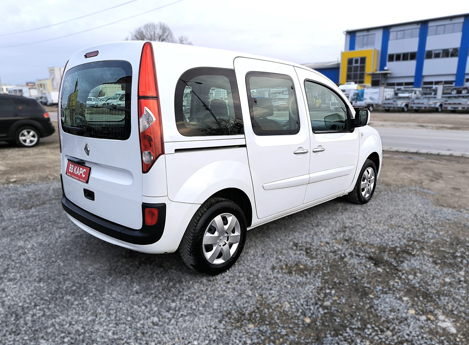 Renault Kangoo 1.6i EURO5, снимка 4 - Автомобили и джипове - 54133687
