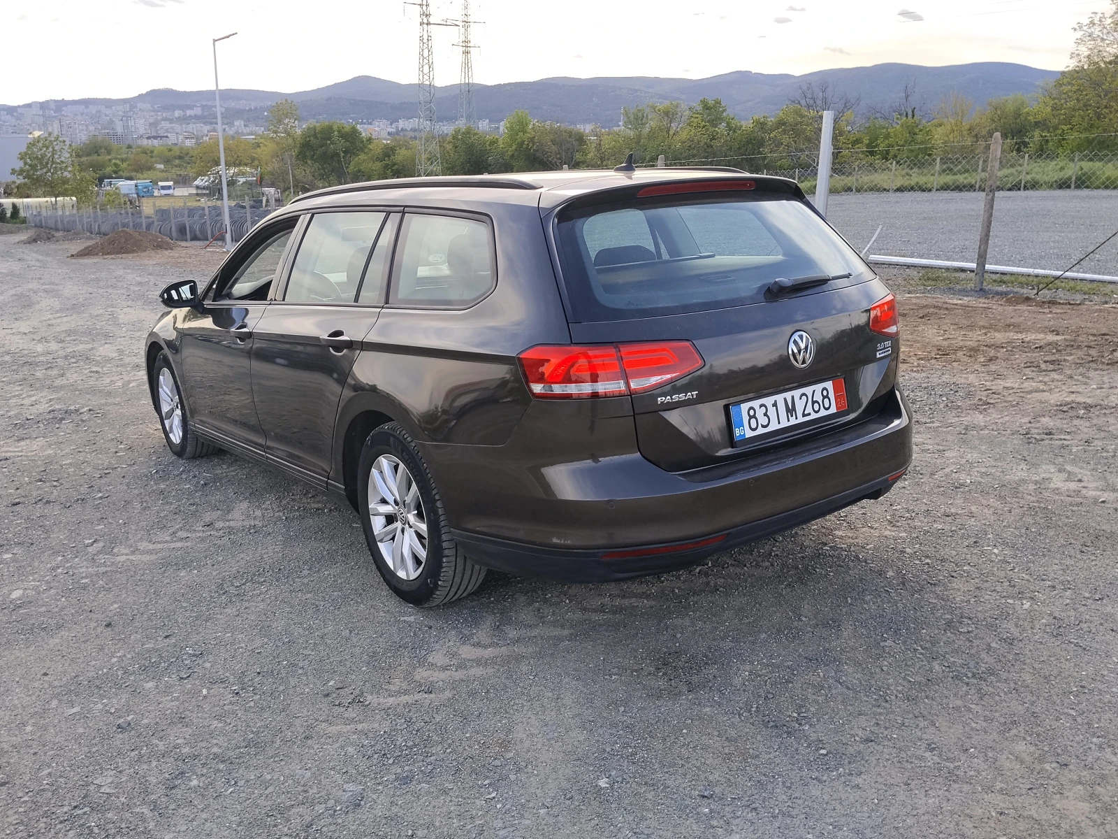 VW Passat B8/2.0 TDI 150 �.�/Keyless/Navi | Mobile.bg � ����������� 5