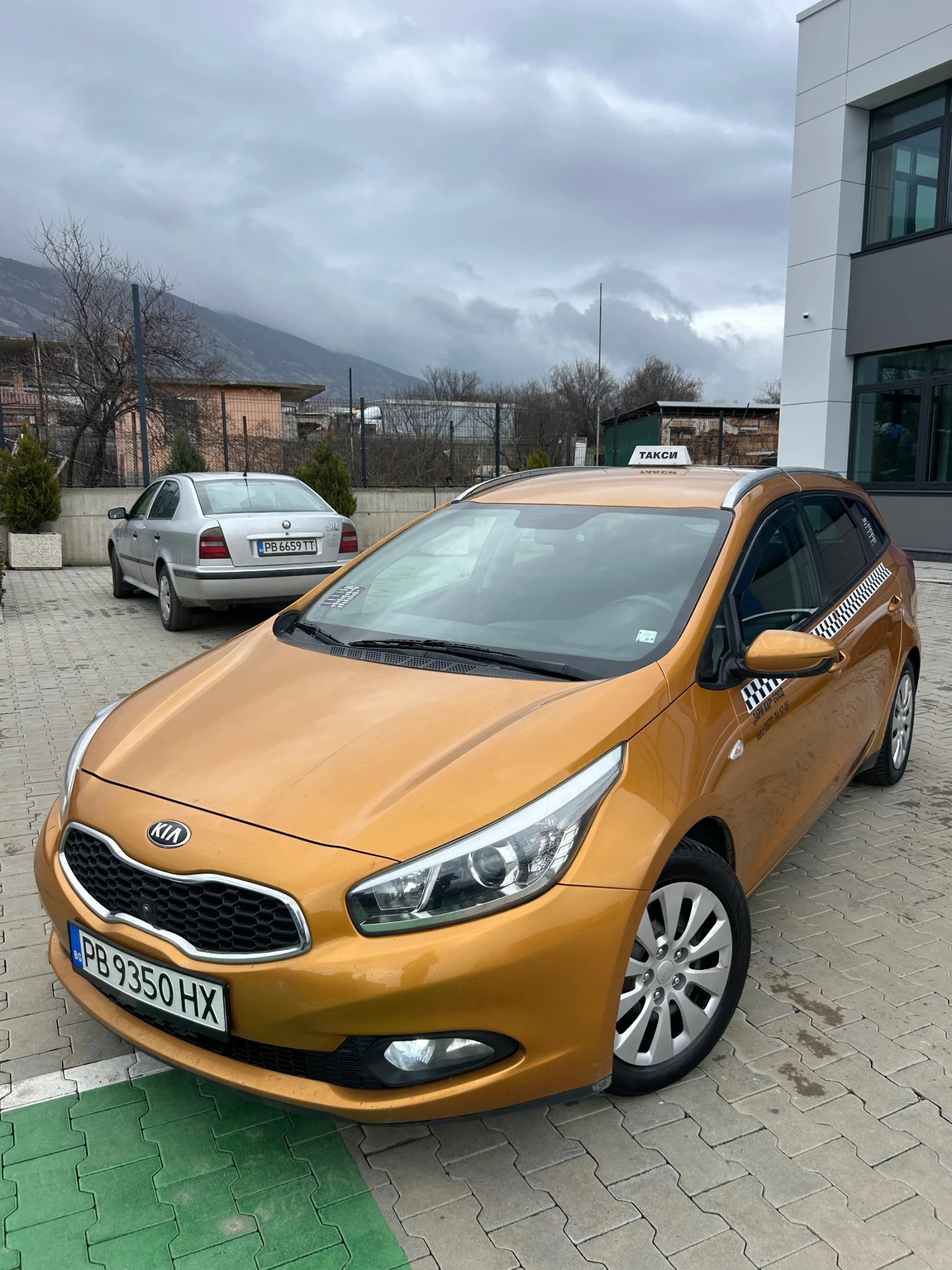 Kia Ceed 1.4 ГАЗ  * ТАКСИ* 