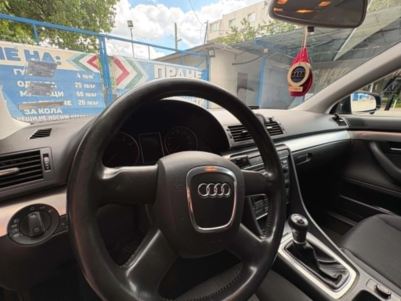Audi A4 1, 6i, снимка 8 - Автомобили и джипове - 54916678