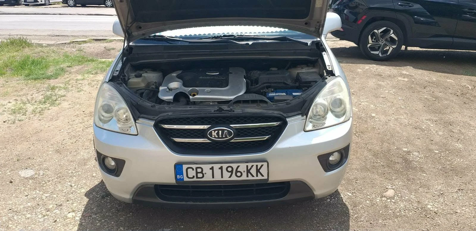Kia Carens 2.0 CDTI, снимка 2 - Автомобили и джипове - 55064261