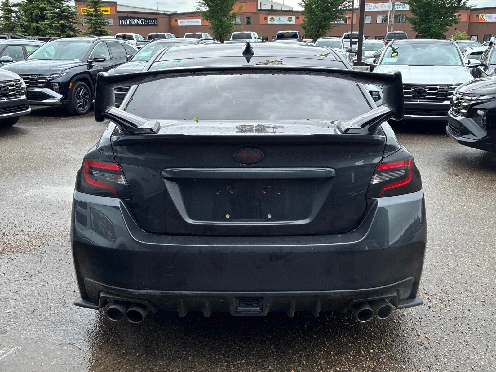 Subaru WRX  Sport tech * CARFAX * БЕЗ ПЪРВОНАЧАЛНА ВНОСКА, снимка 4 - Автомобили и джипове - 55884444