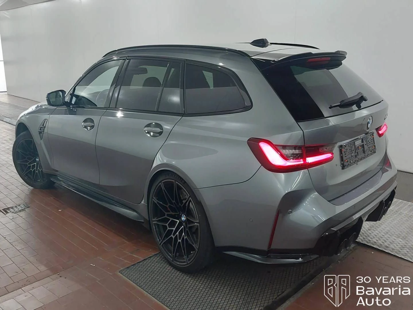 BMW M3 M Competition xDrive Touring Sportautomatic, снимка 2 - Автомобили и джипове - 56131395