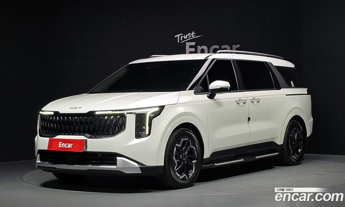 Kia Carnival Diesel 9-Seater Prestige