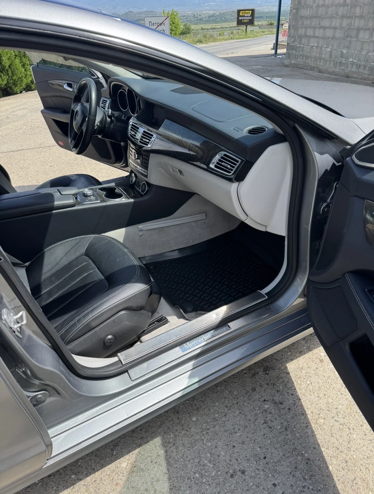 Mercedes-Benz CLS 550, снимка 10 - Автомобили и джипове - 56644028