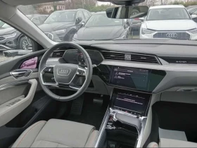 Audi Q8 E-tron 55 S Line - Quattro само на 2400км, снимка 16