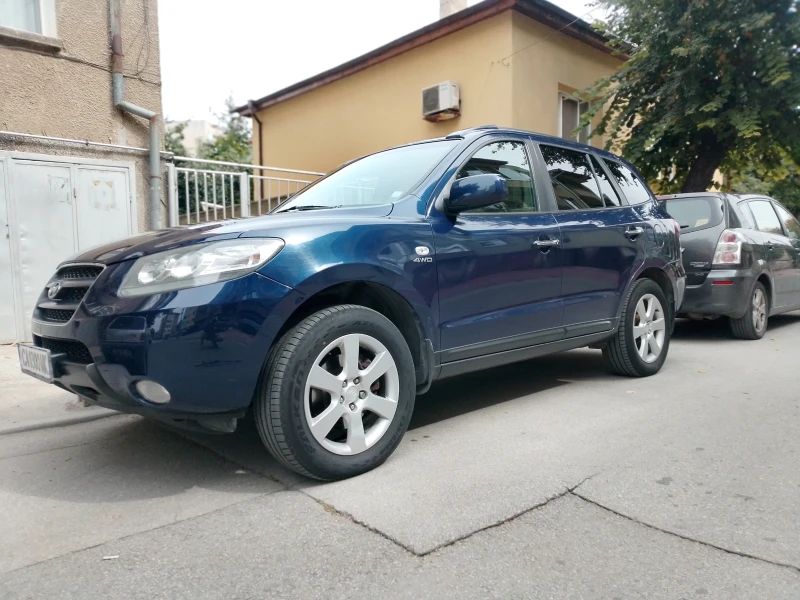 Hyundai Santa fe 2.2 CRDI 4* 4 _7 места, снимка 2 - Автомобили и джипове - 47282947