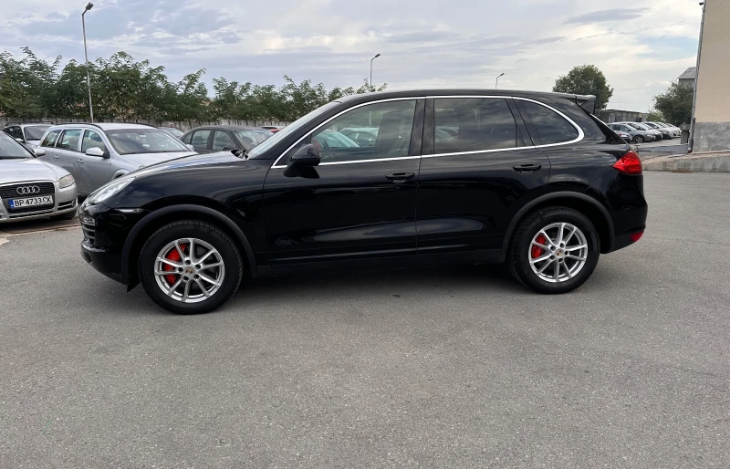 Porsche Cayenne 3.0TDI - РЕАЛНИ КИЛОМЕТРИ, снимка 8 - Автомобили и джипове - 47543661