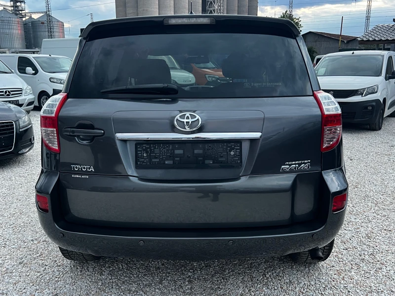 Toyota Rav4 Facelift Luxury, снимка 6 - Автомобили и джипове - 50916358