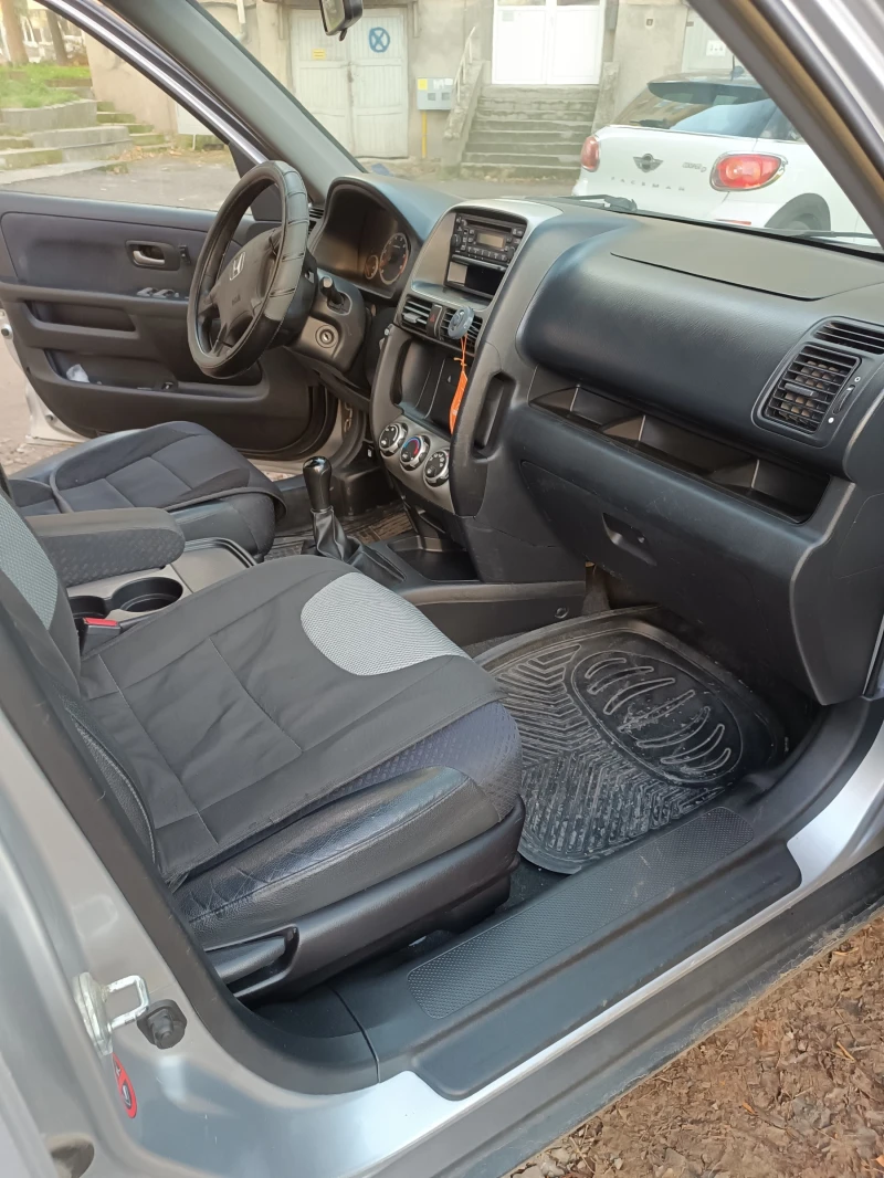 Honda Cr-v 2-ра генерация, снимка 12 - Автомобили и джипове - 52500927