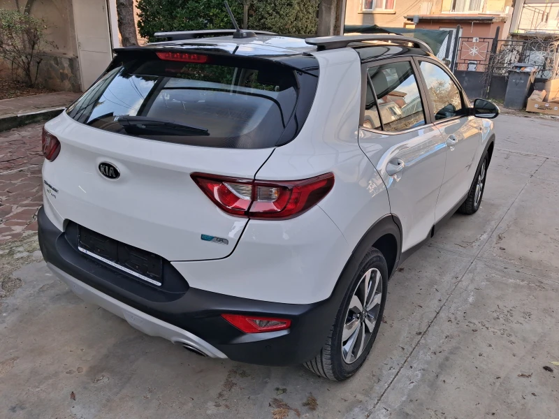 Kia Stonic GPL TOP TOP, снимка 4 - Автомобили и джипове - 52919317