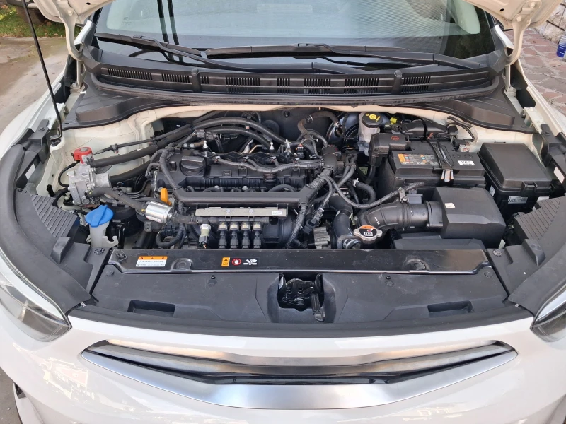 Kia Stonic GPL TOP TOP, снимка 15 - Автомобили и джипове - 52919317