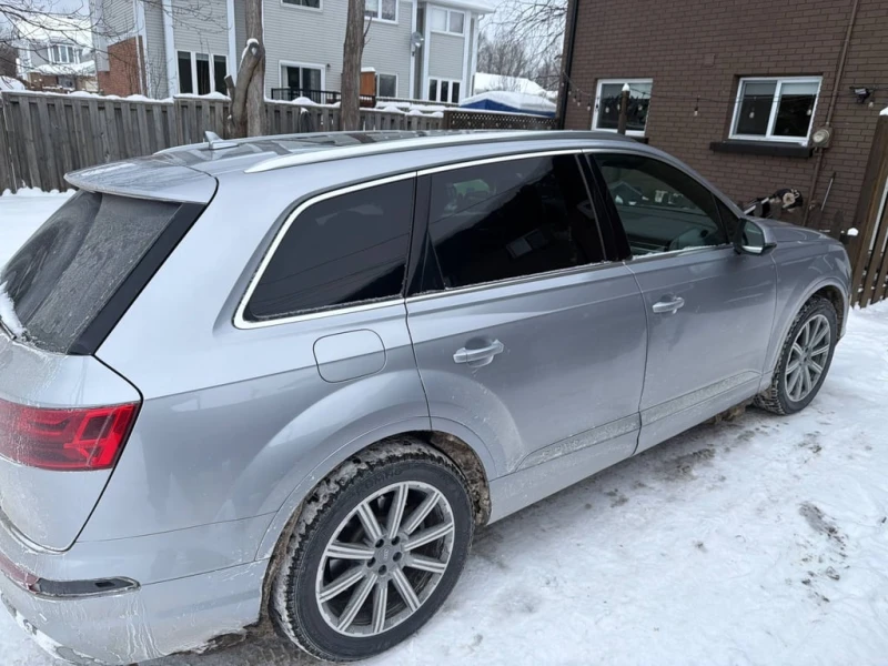 Audi Q7 * Progressiv * CARFAX * ЦЕНА ДО БГ, снимка 3 - Автомобили и джипове - 53363778