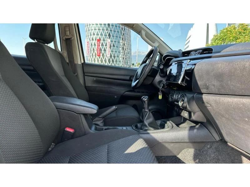 Toyota Hilux HILUX DOUBLE CAB 2.4D 6MT COMF - изображение 6