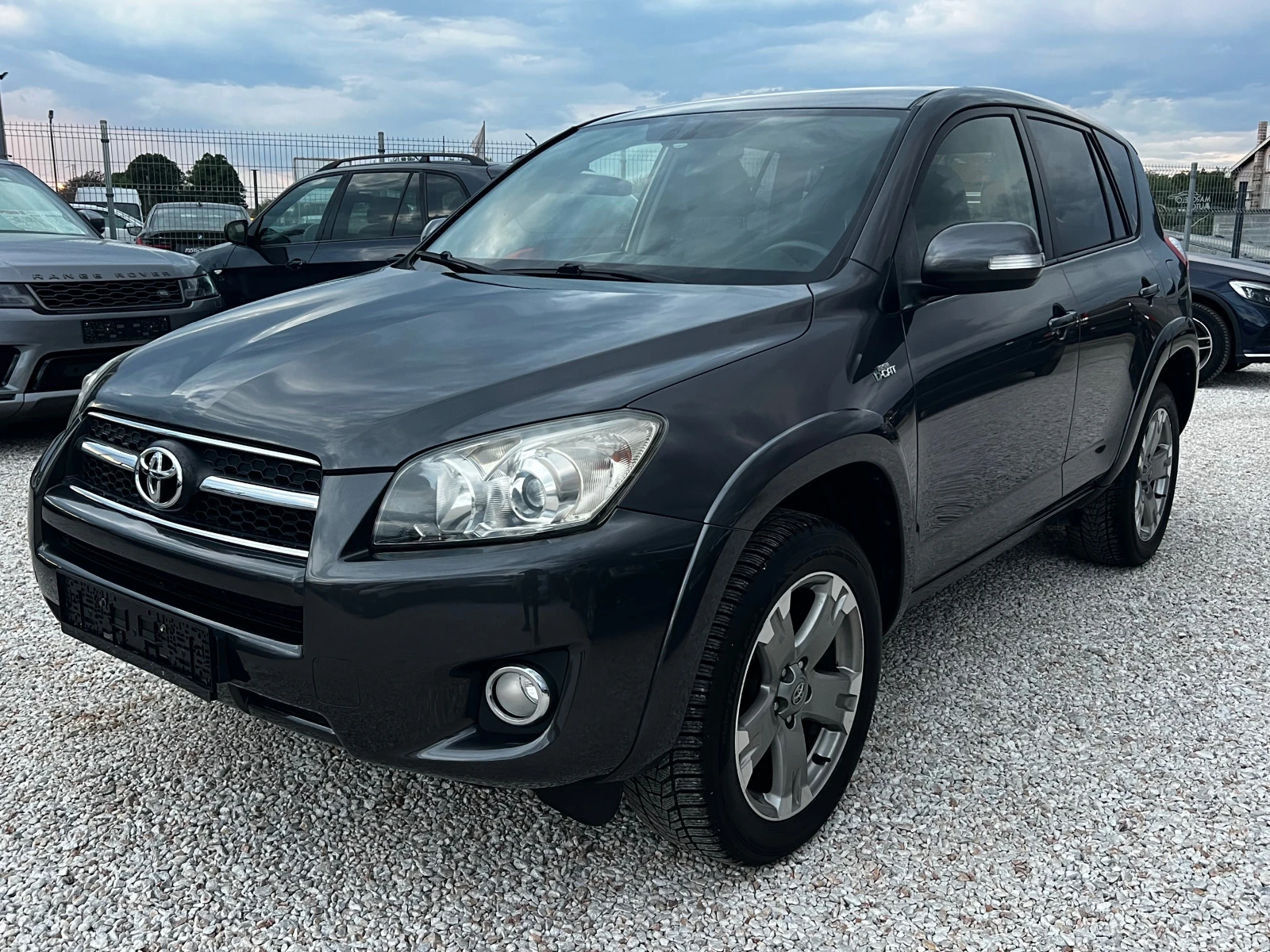 Toyota Rav4 Facelift Luxury, снимка 1