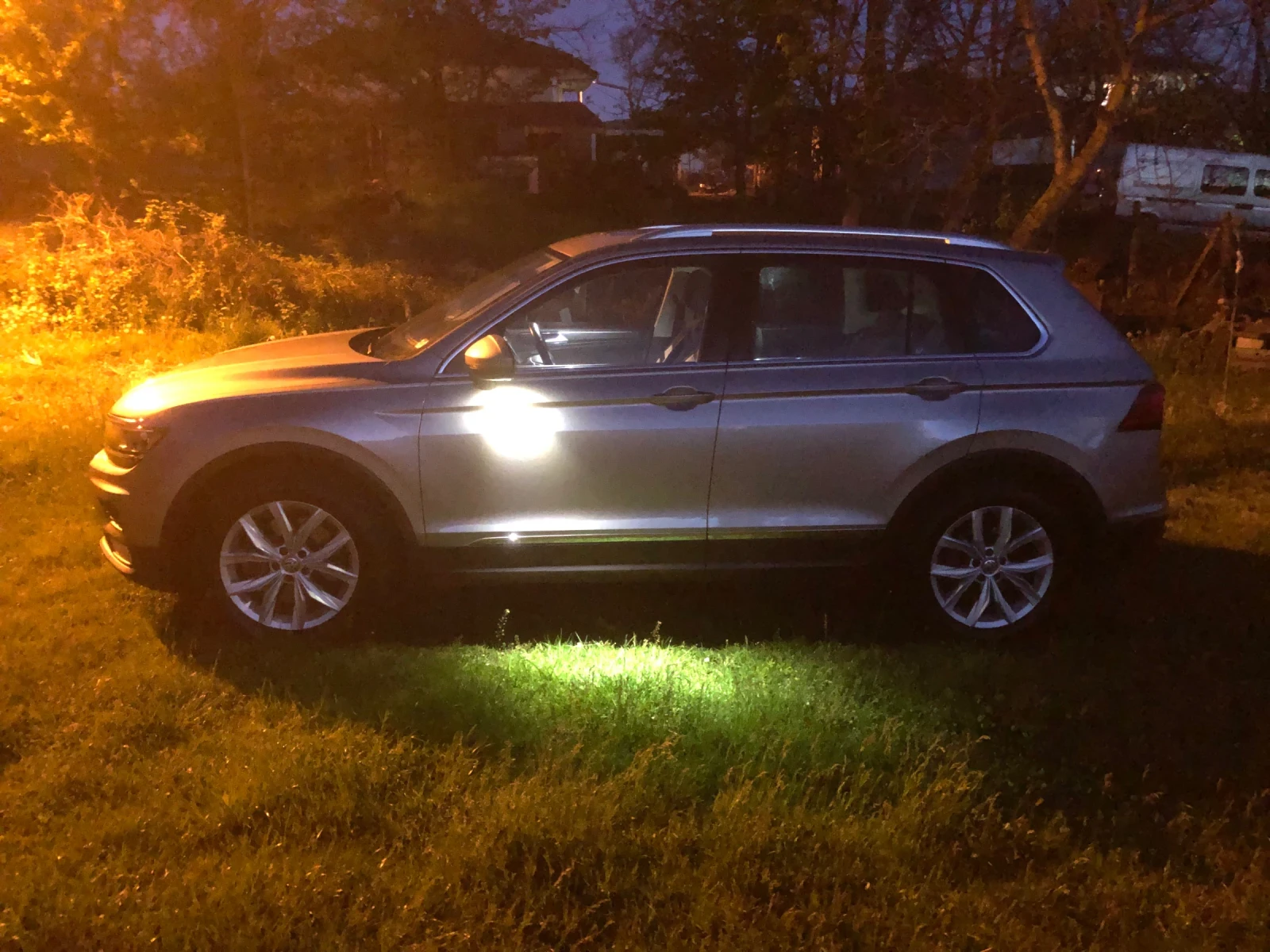 VW Tiguan  - изображение 5