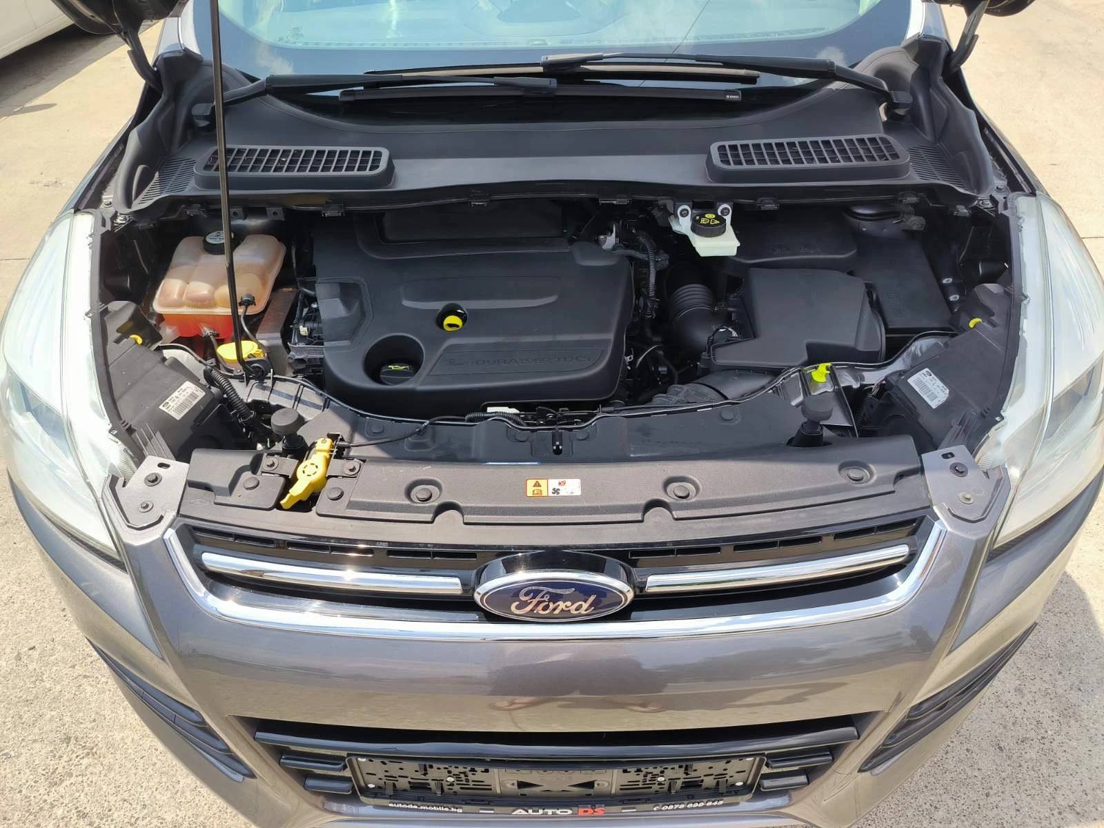 Ford Kuga 2.0d-Automat-4x4-Navi-Keyless - изображение 9