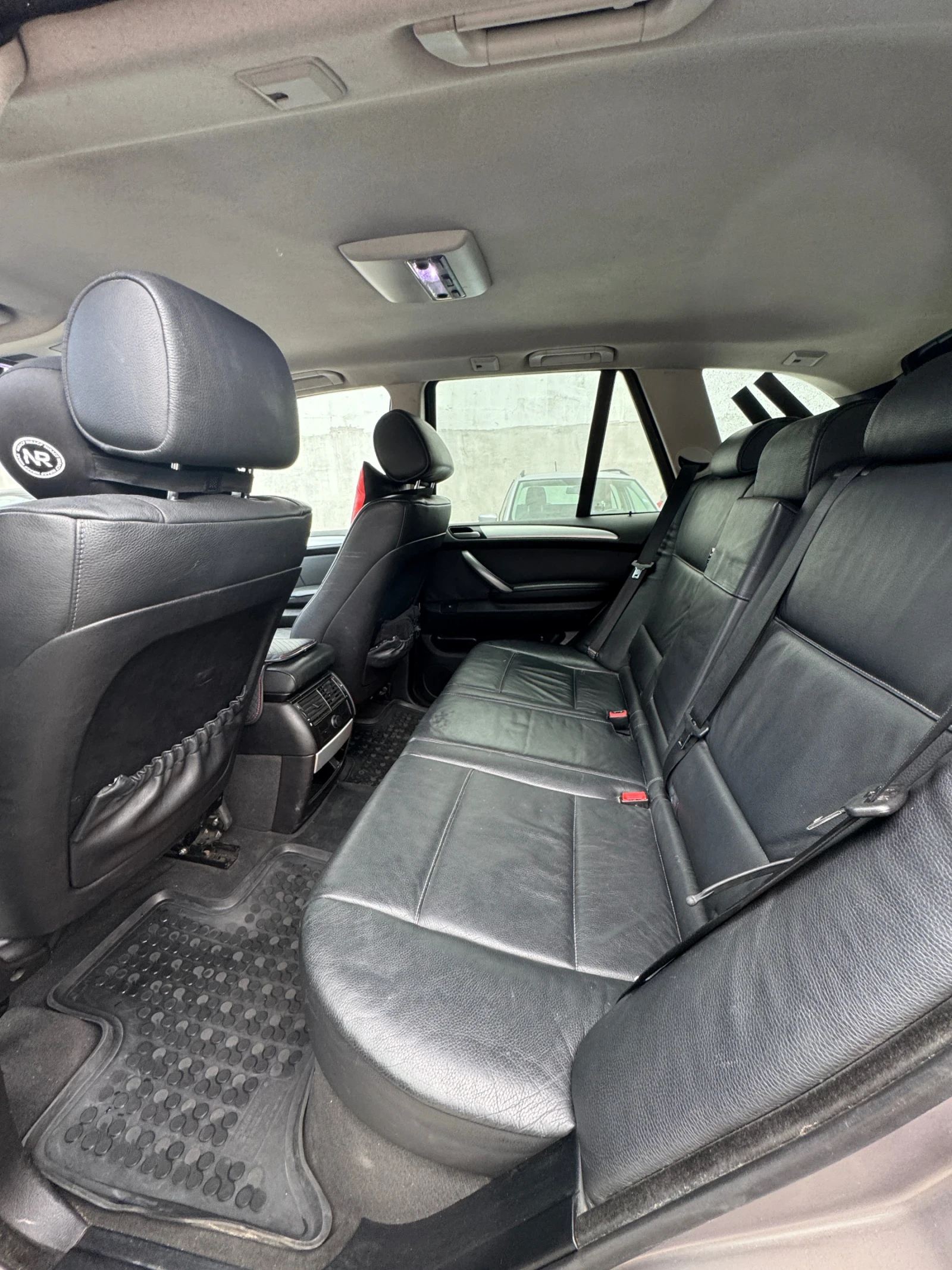 BMW X5  - изображение 8