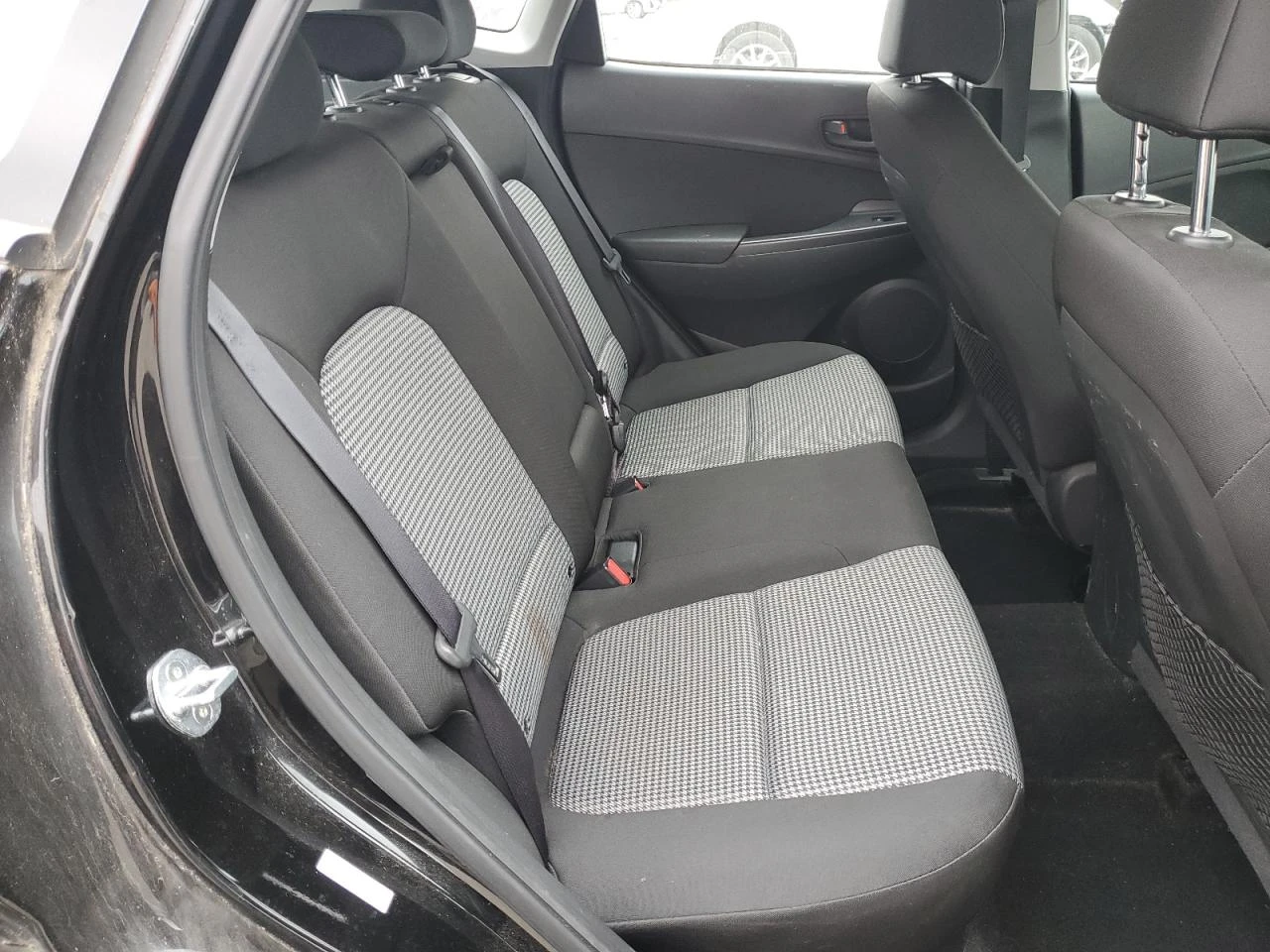 Hyundai Kona * 4х4* реални км* , снимка 9 - Автомобили и джипове - 54557230