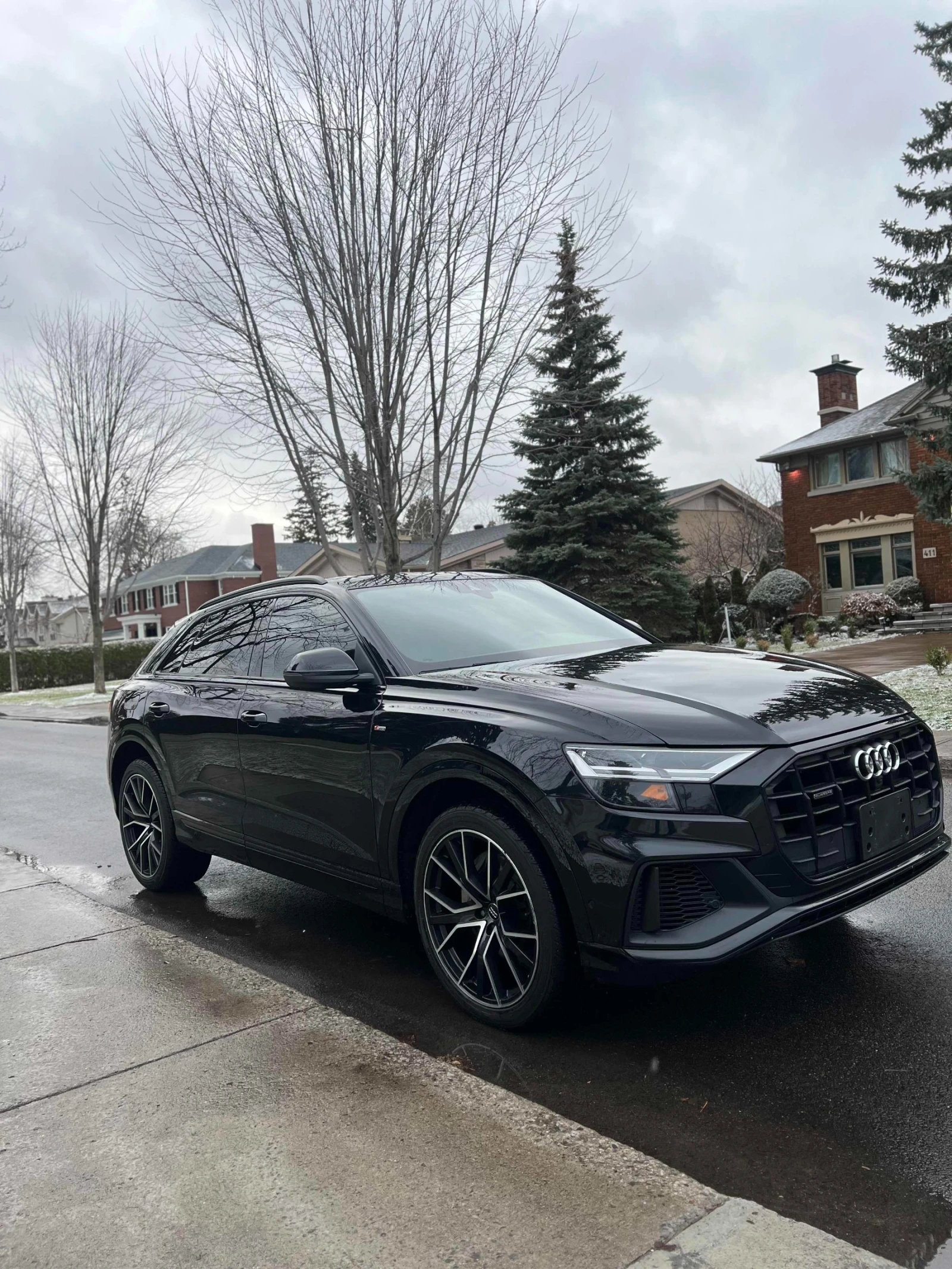 Audi Q8 2020 Progressiv * S LINE * 2 Комплекта Гуми* 360, снимка 4 - Автомобили и джипове - 54568465
