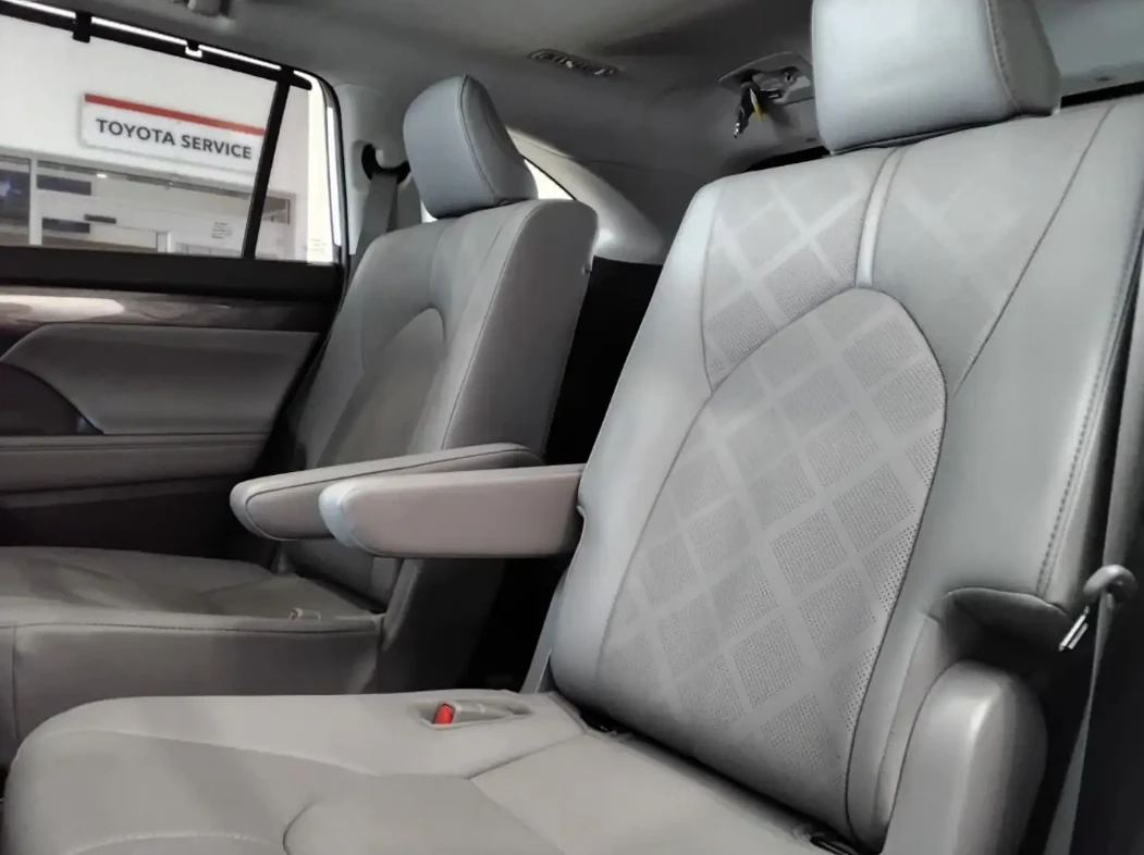 Toyota Highlander Full Platinum Hybrid , снимка 16 - Автомобили и джипове - 54959627