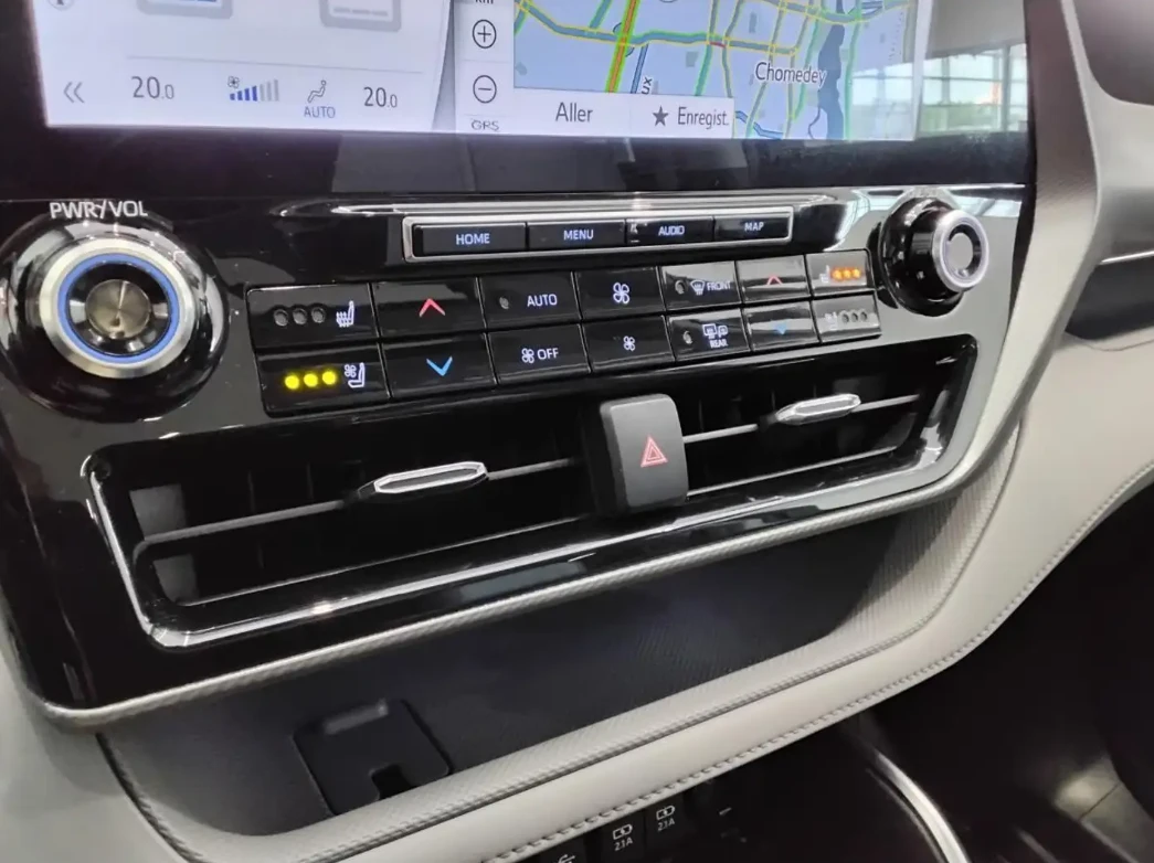 Toyota Highlander Full Platinum Hybrid , снимка 11 - Автомобили и джипове - 54959627