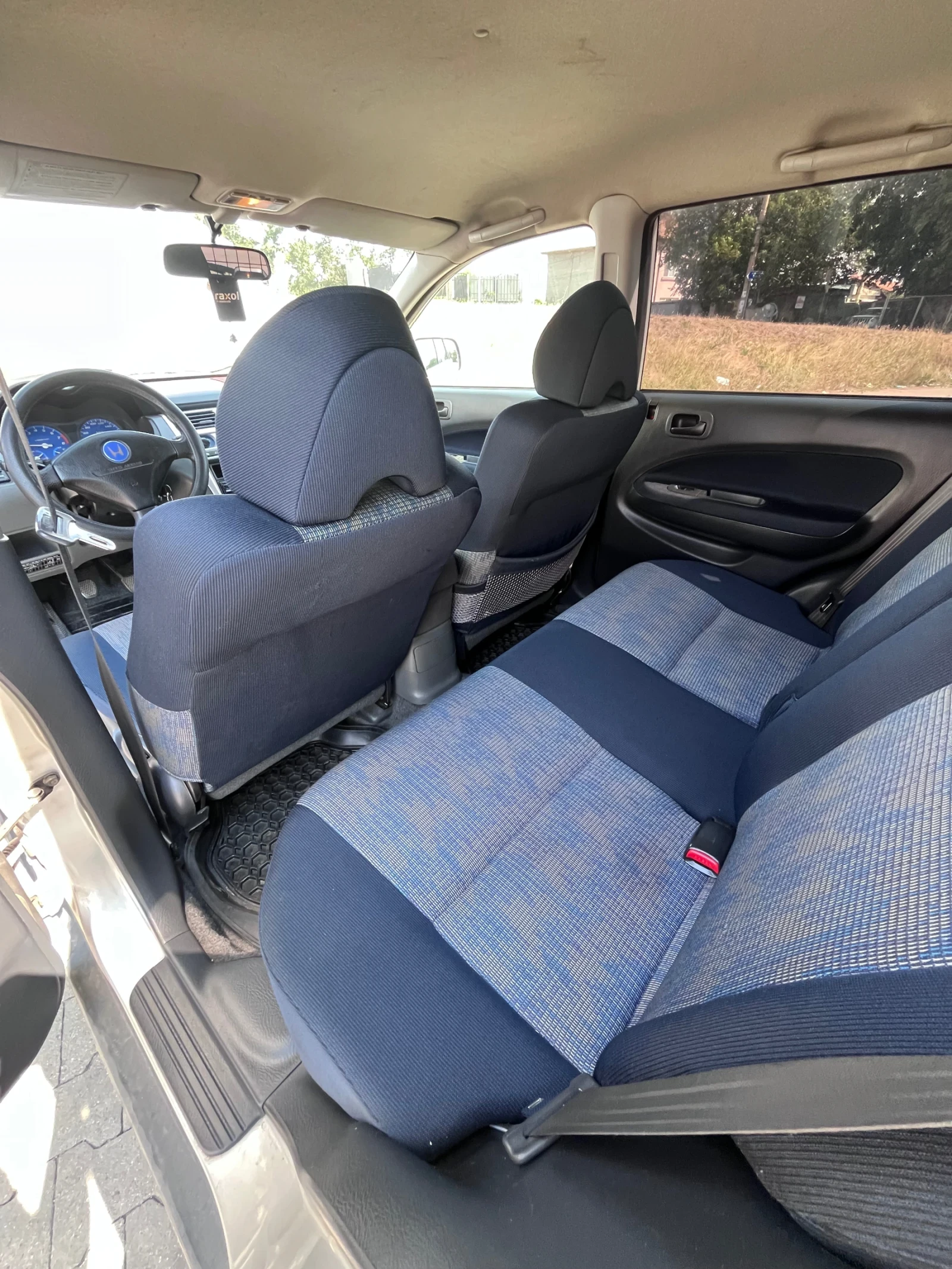 Honda Hr-v 1.6 бензин 4х4 125 кс 5 скорости, снимка 12 - Автомобили и джипове - 55605330