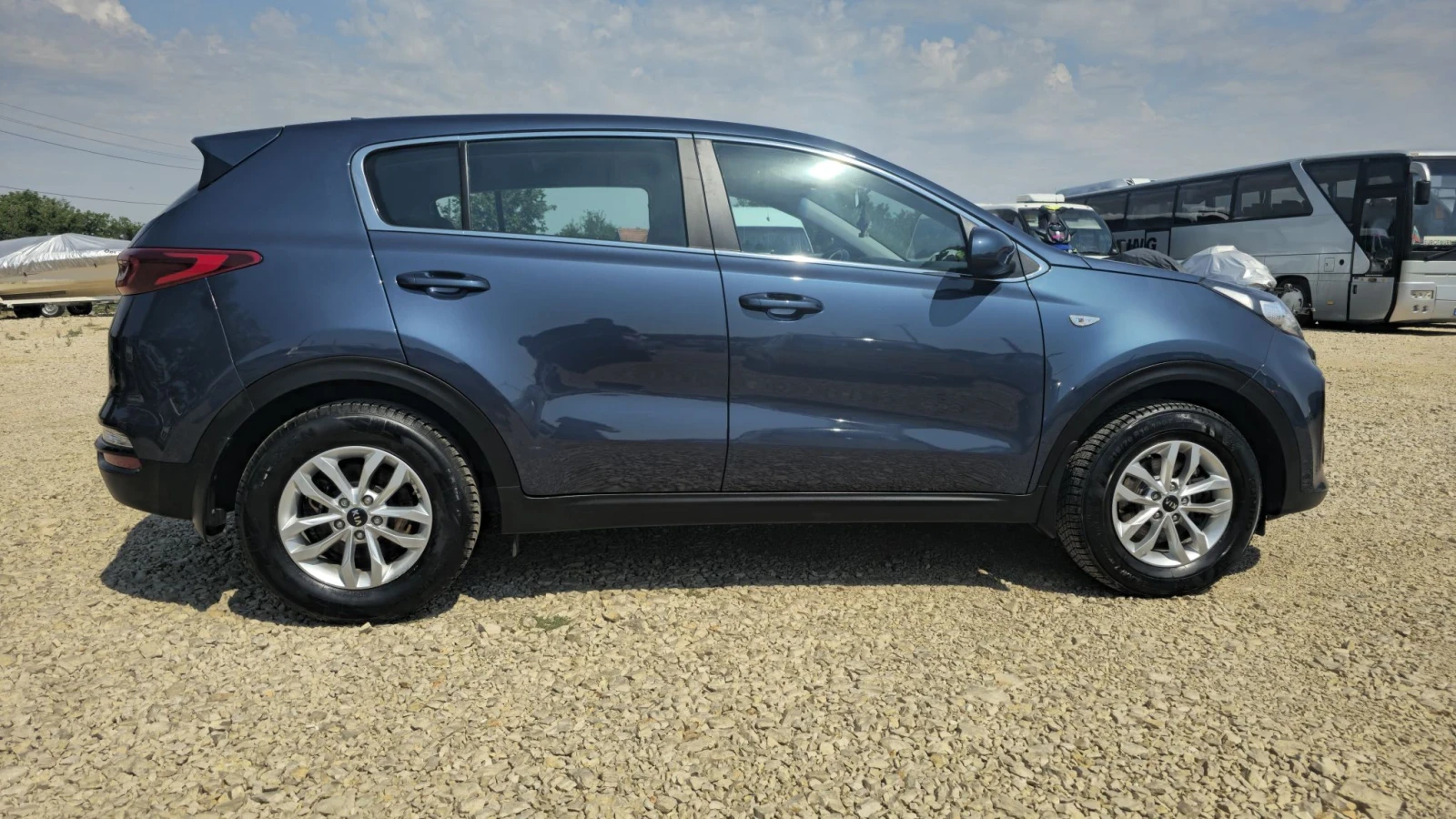 Kia Sportage 1.6 GDI, снимка 5 - Автомобили и джипове - 55641784