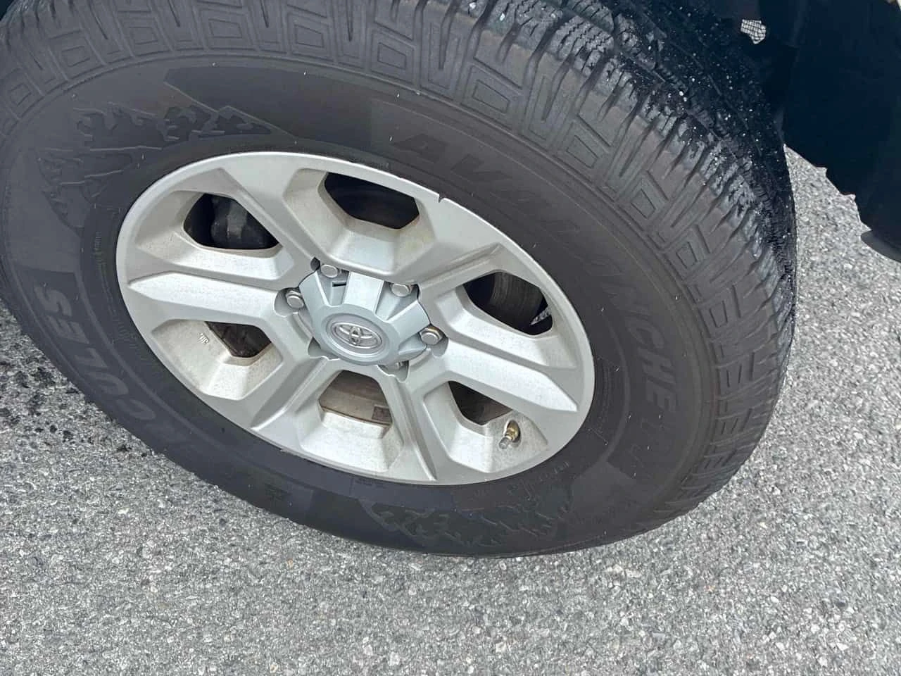 Toyota 4runner * 4WD * CARFAX * ЦЕНА ДО БГ, снимка 6 - Автомобили и джипове - 55711746