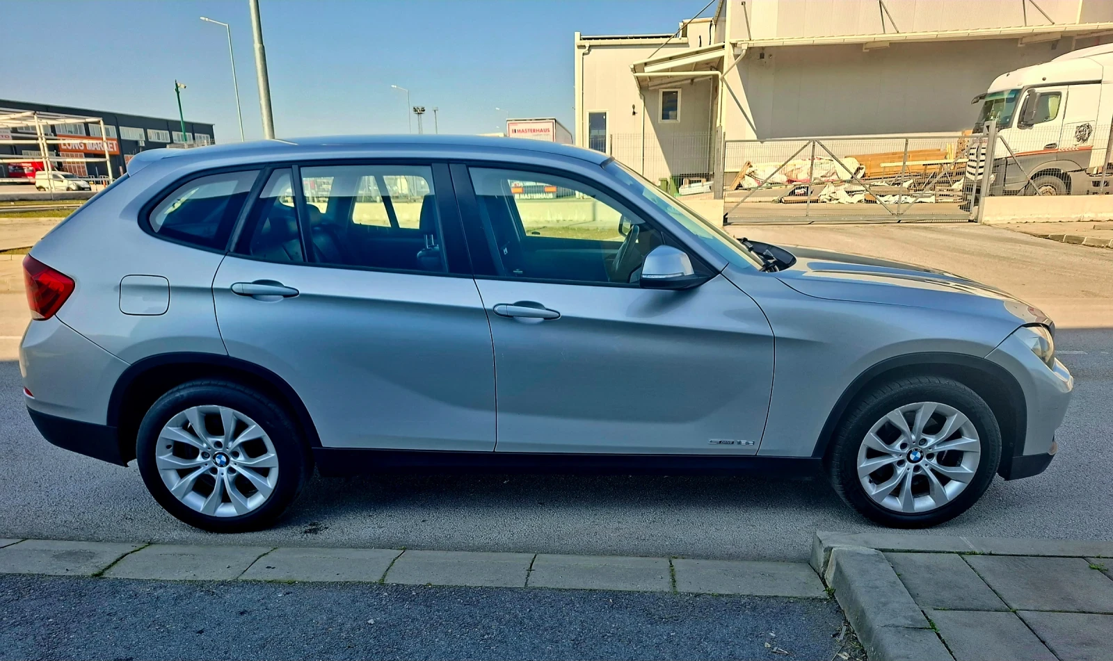 BMW X1 2.0 Dizel, снимка 4 - Автомобили и джипове - 55731950