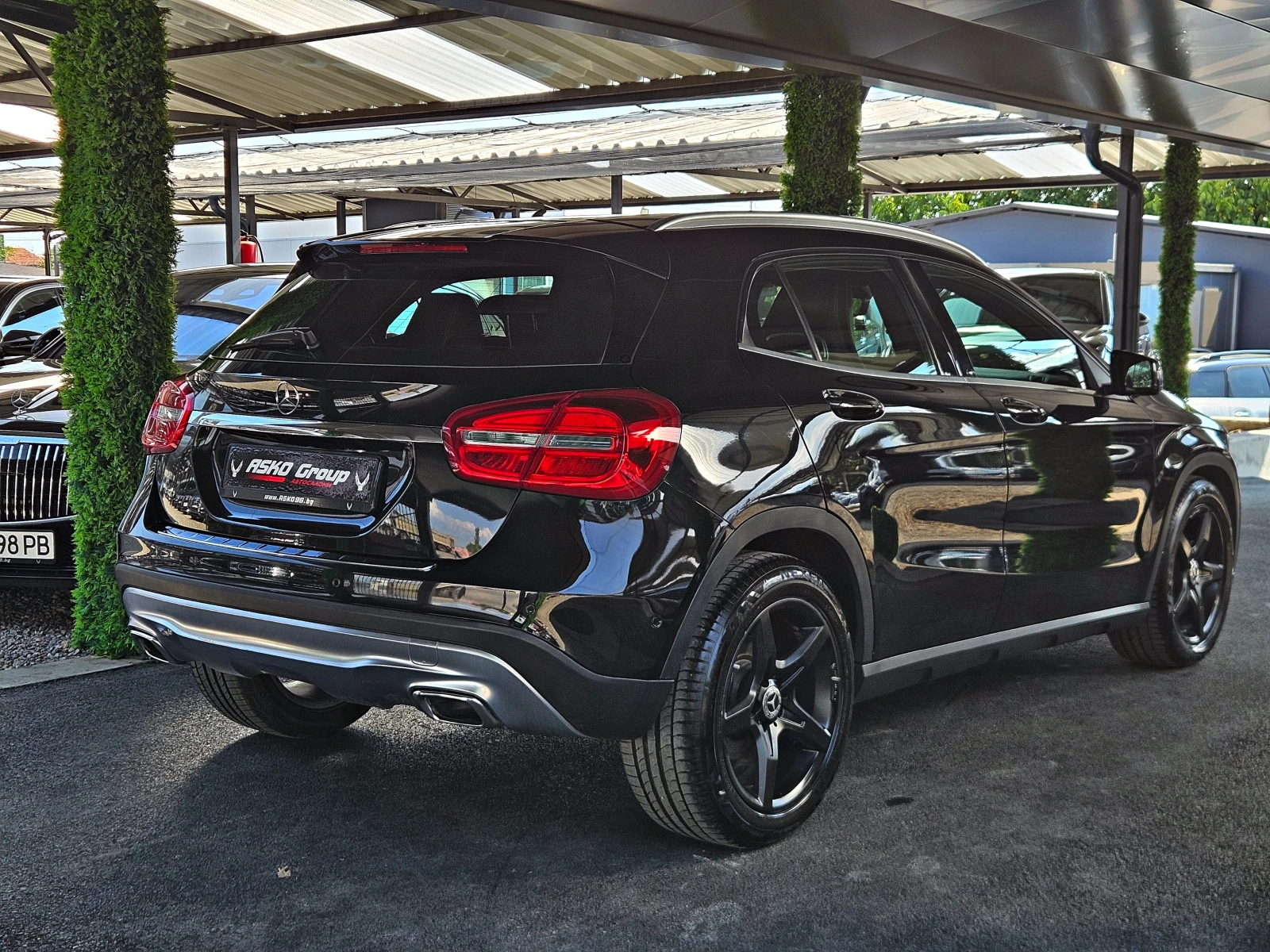 Mercedes-Benz GLA 220 AMG/4MATIC/GERMANY/CAMERA/OFFROAD/CAR PLAY/LIZING, снимка 5 - Автомобили и джипове - 56021870