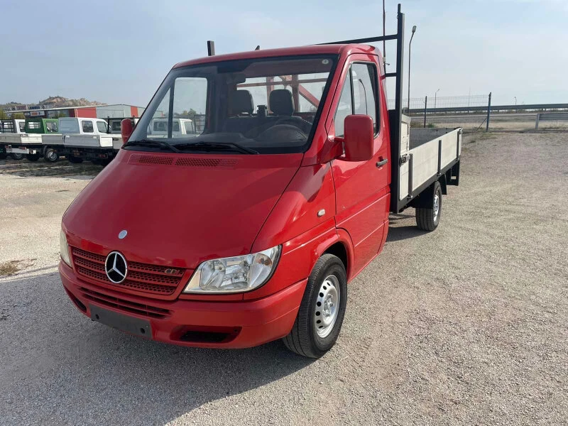 Mercedes-Benz Sprinter 311 Бордови с КРАН, снимка 1 - Бусове и автобуси - 38339691