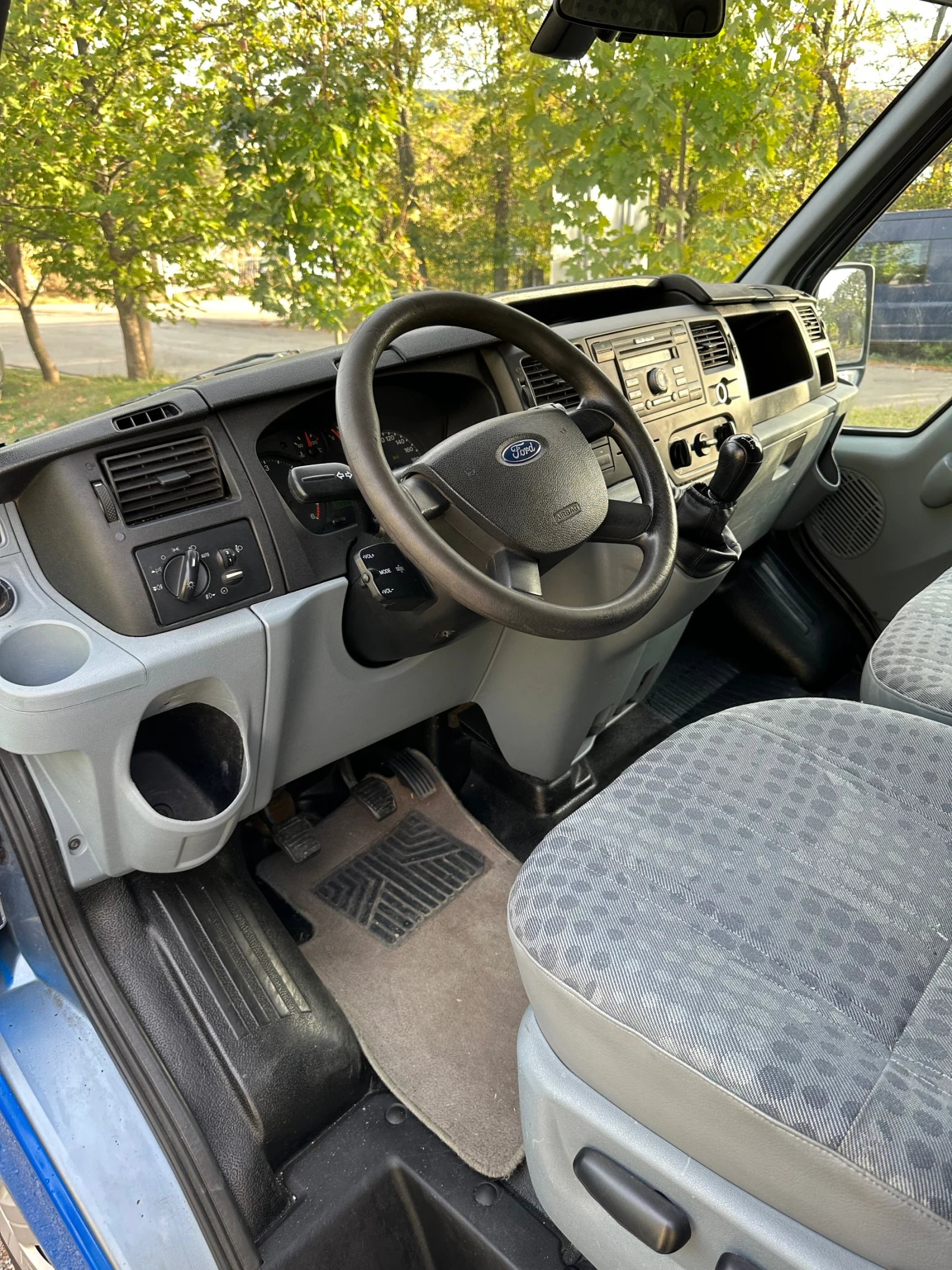 Ford Transit 2.2 Климатик, подгрев - изображение 9