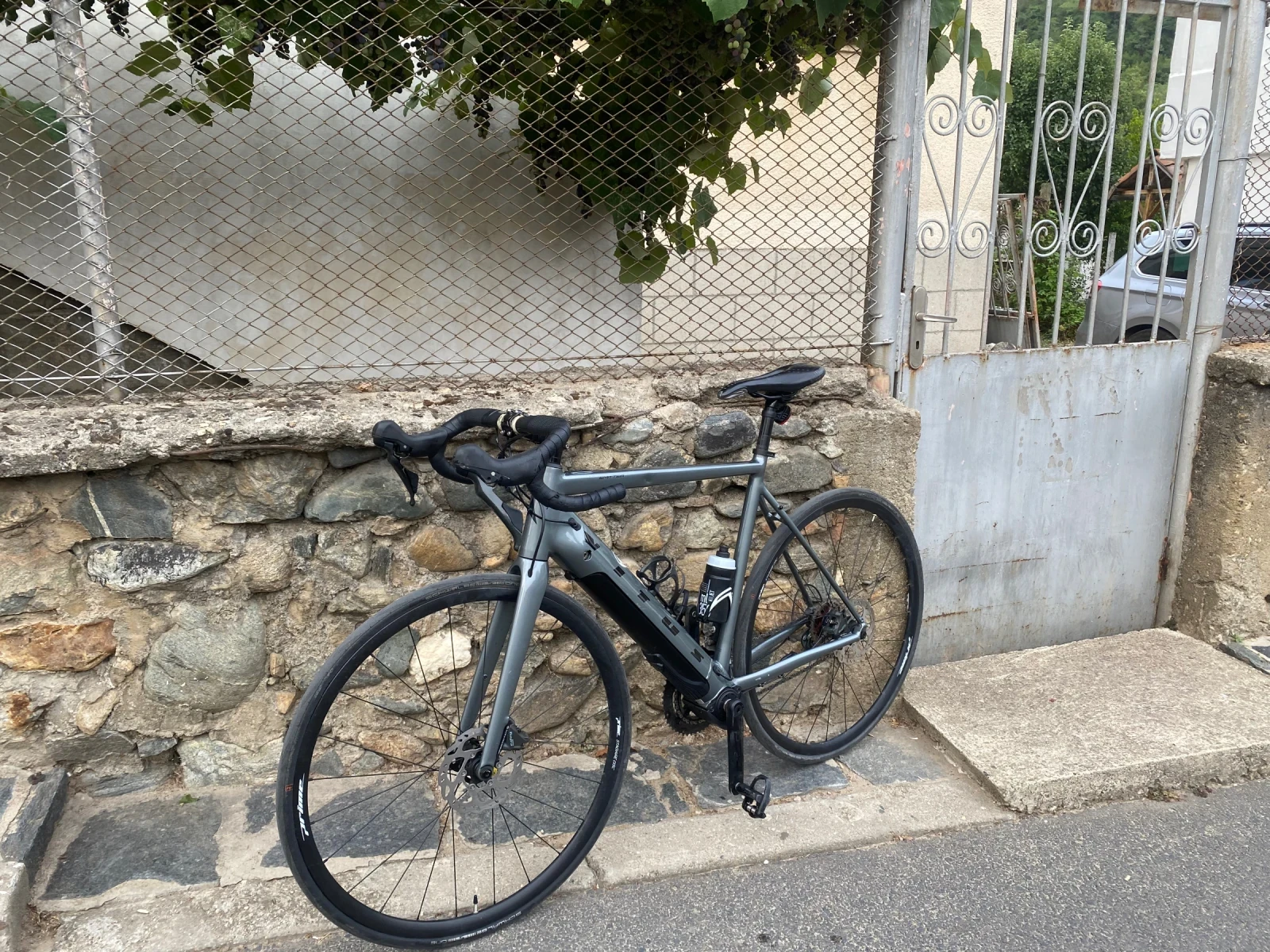 ������ emitter | Mobile.bg � ����������� 1