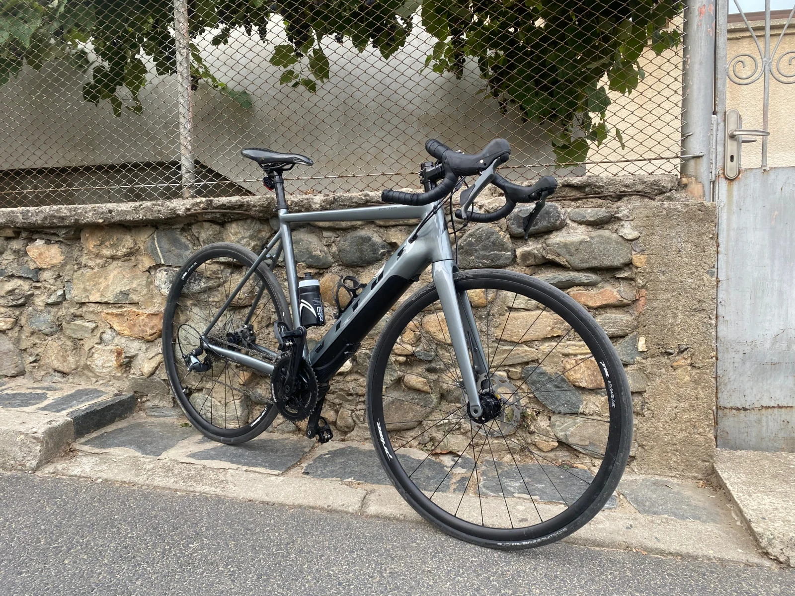 ������ emitter | Mobile.bg � ����������� 3